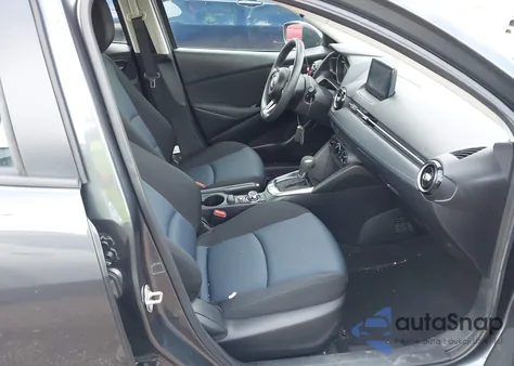 2019 Toyota Yaris Le из США, поврежденный, VIN 3MYDLBYVXKY524304